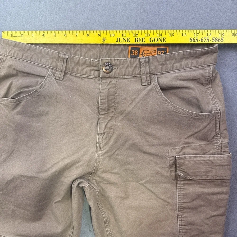 Cargo volcom caliper
